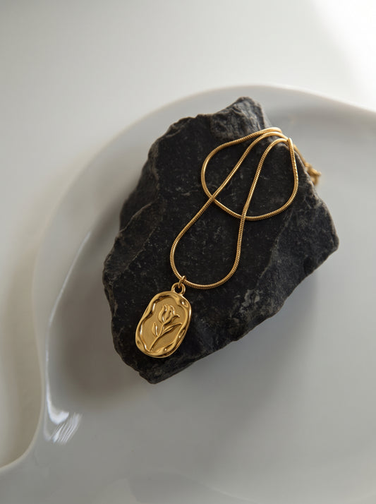 Fleur Pendant
