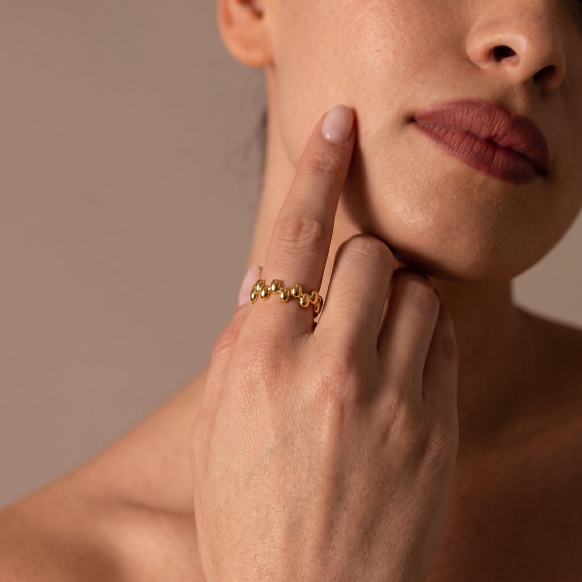 Pebble ring